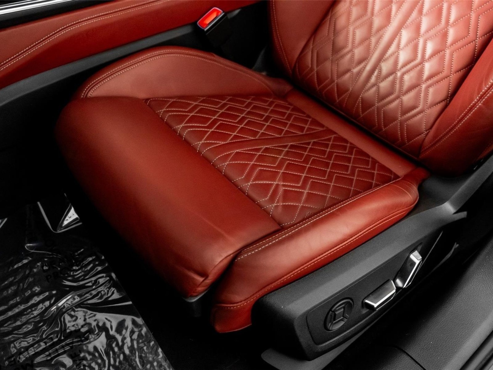 Used 2023 Audi S6 Prestige w/ Prestige Package image 26