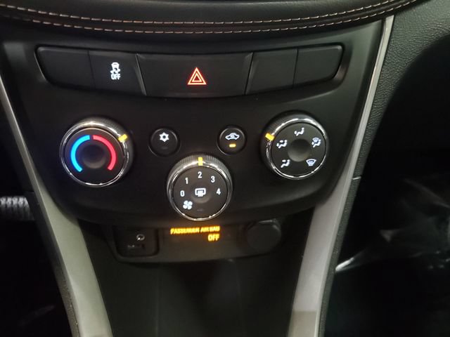 Used 2021 Chevrolet Trax LT w/ Sport Edition AWD/4WD image 20