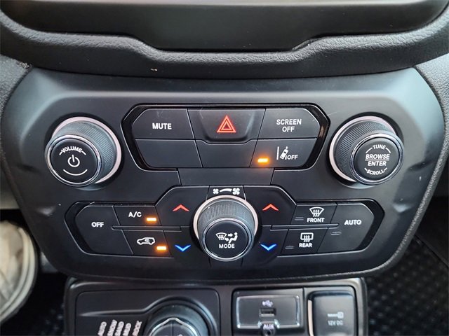 Used 2022 Jeep Renegade Trailhawk image 25