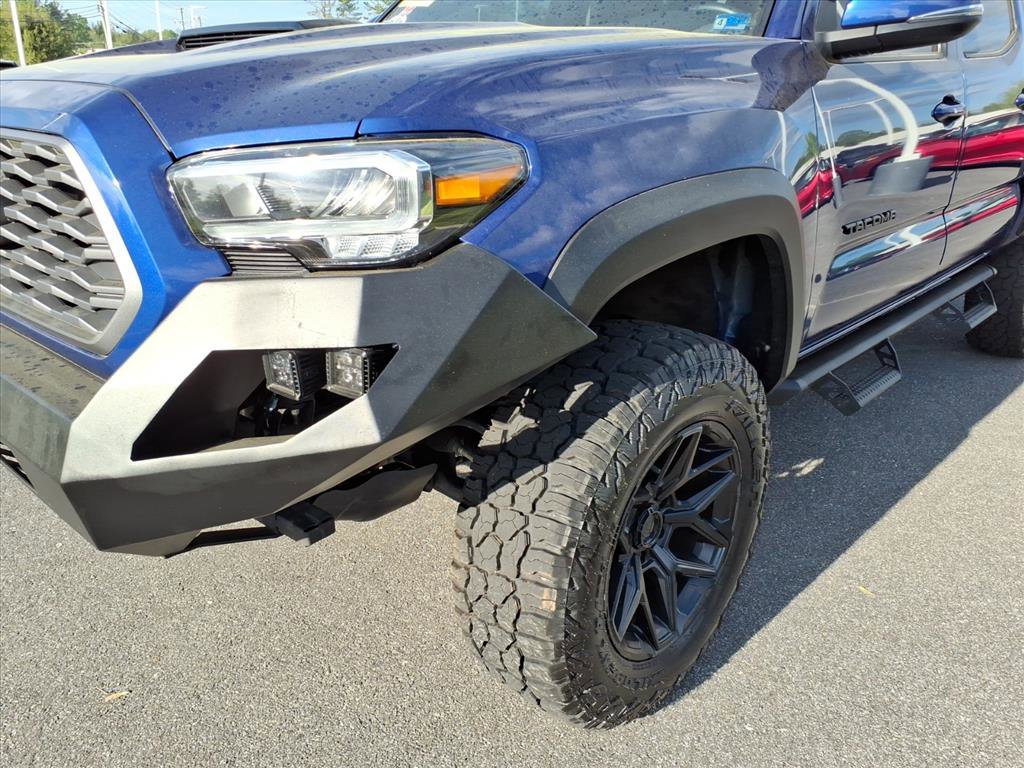 Used 2023 Toyota Tacoma TRD Off-Road w/ Technology Package image 8