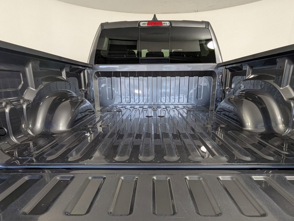 Used 2023 RAM 1500 Laramie AWD/4WD image 27