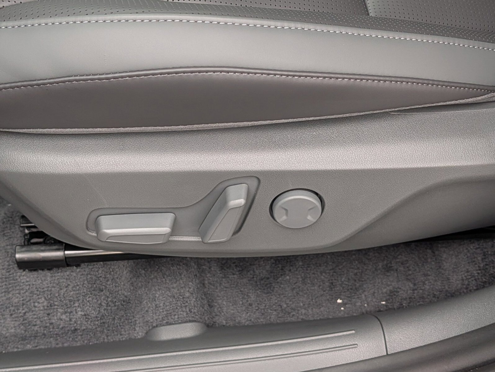 New 2027 Kia EV3 Land AWD/4WD image 28