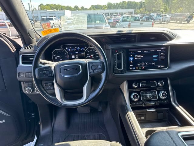 Used 2021 GMC Yukon Denali w/ Denali Ultimate Package AWD/4WD image 15