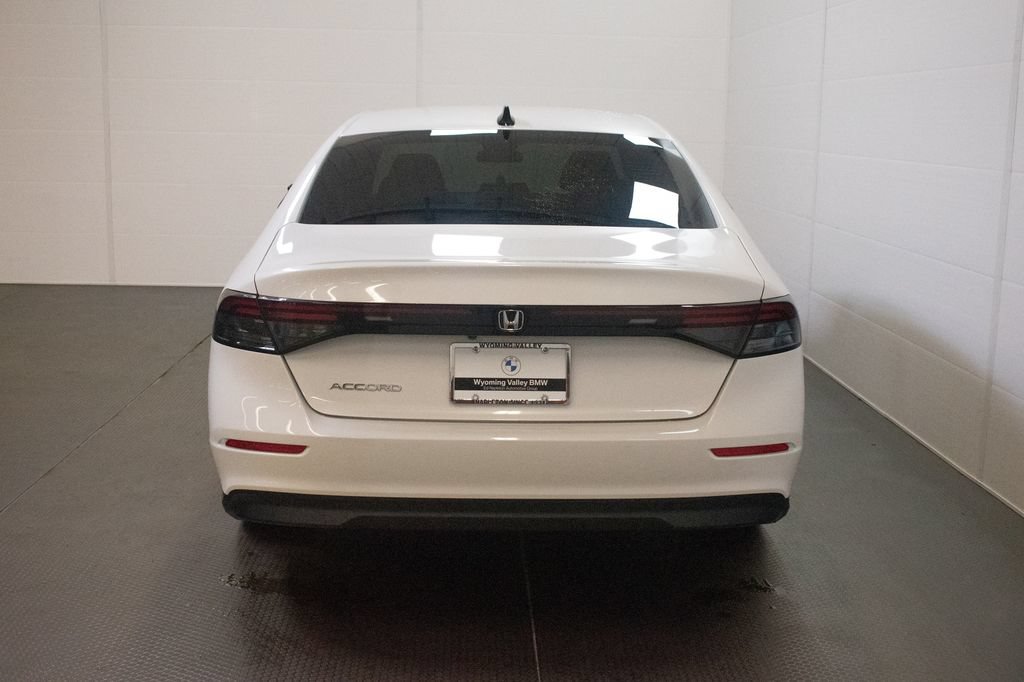 Used 2026 Honda Accord SE image 5