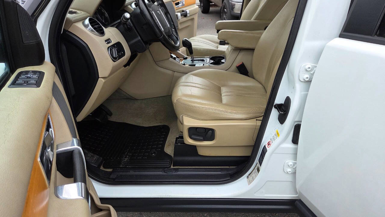 Used 2012 Land Rover LR4 HSE AWD/4WD image 26
