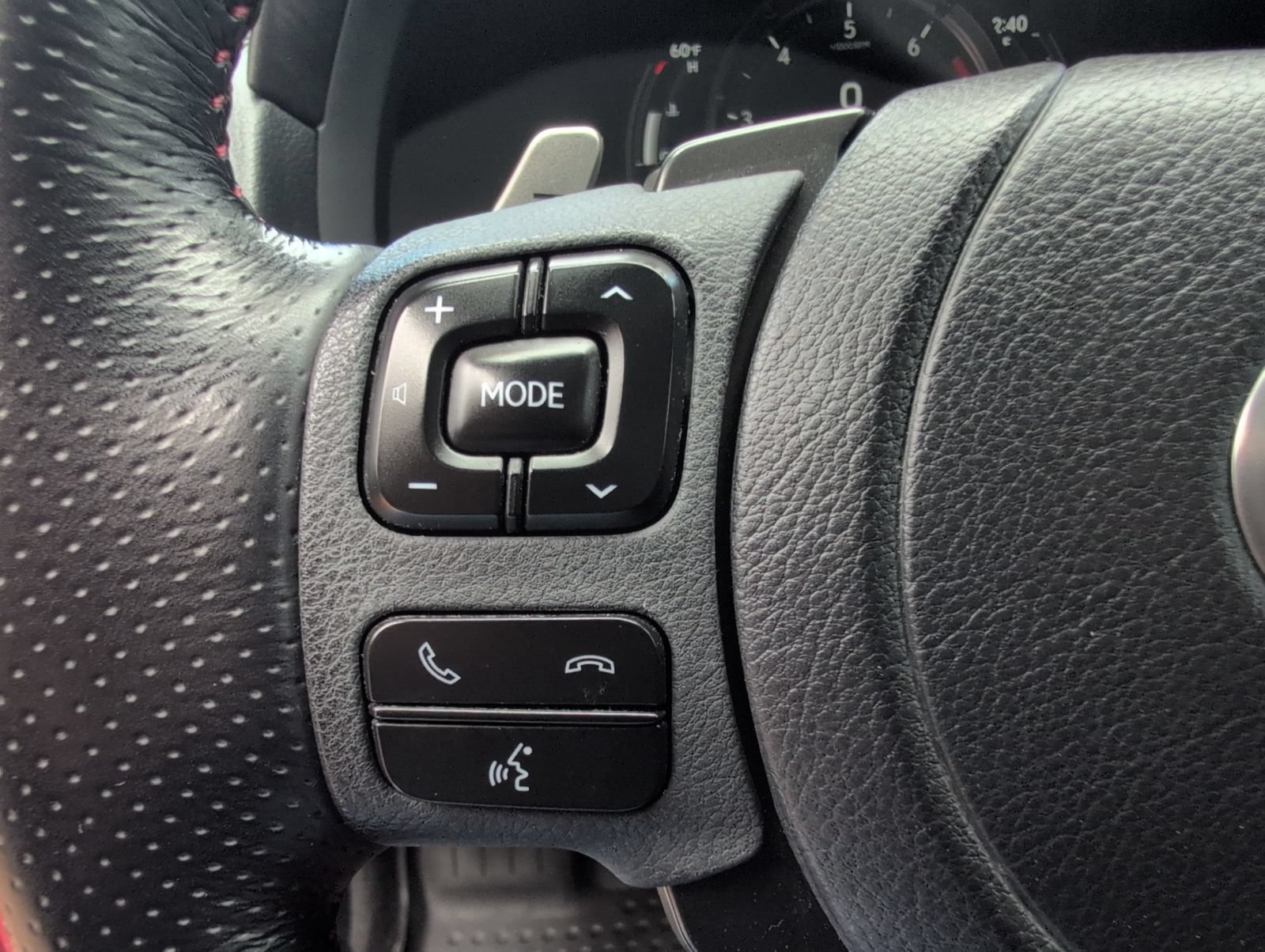 Certified 2024 Lexus IS 350 F Sport RWD image 11