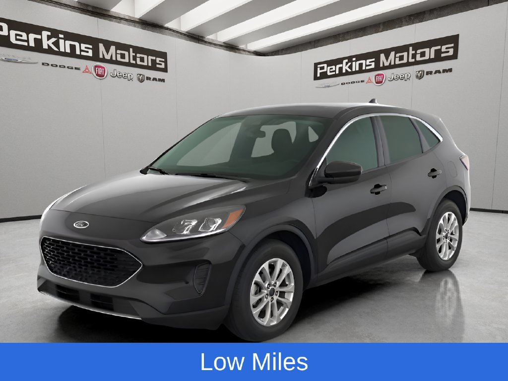 Used 2021 Ford Escape SE w/ Convenience Package