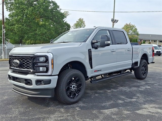 New 2026 Ford F250 Lariat w/ Black Appearance Package image 2