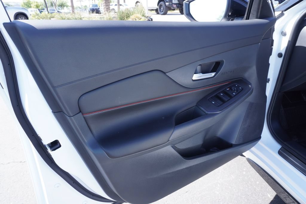 New 2026 Nissan Sentra SR w/ Floor Mat Package FWD image 14