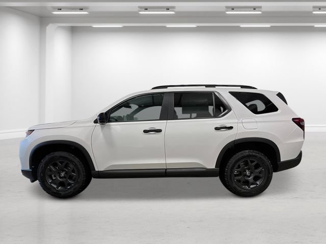 New 2026 Honda Pilot TrailSport image 6