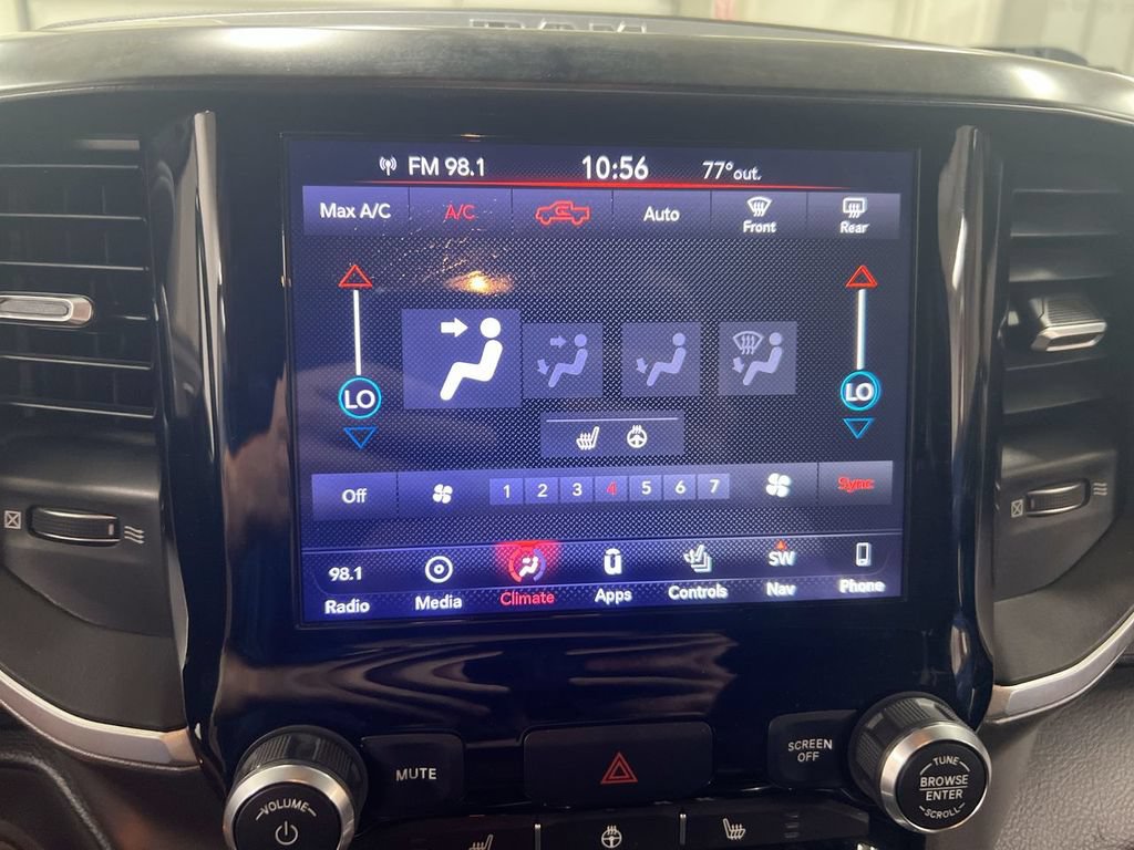 Used 2019 RAM 1500 Big Horn AWD/4WD image 17