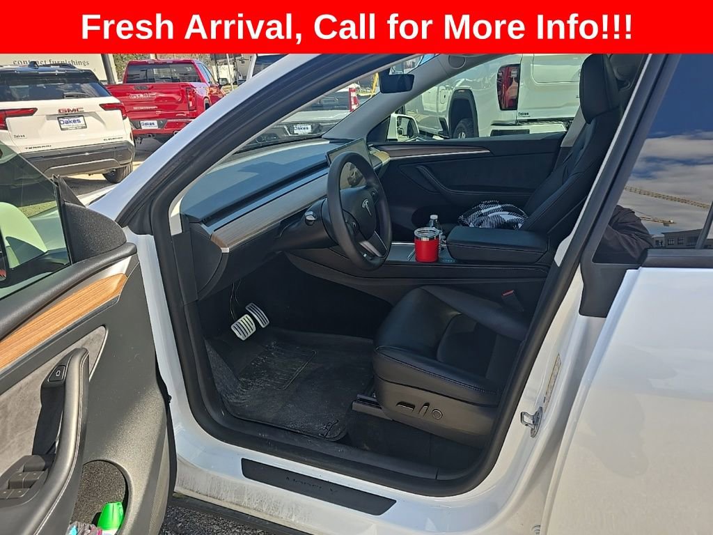 Used 2023 Tesla Model Y Performance image 6
