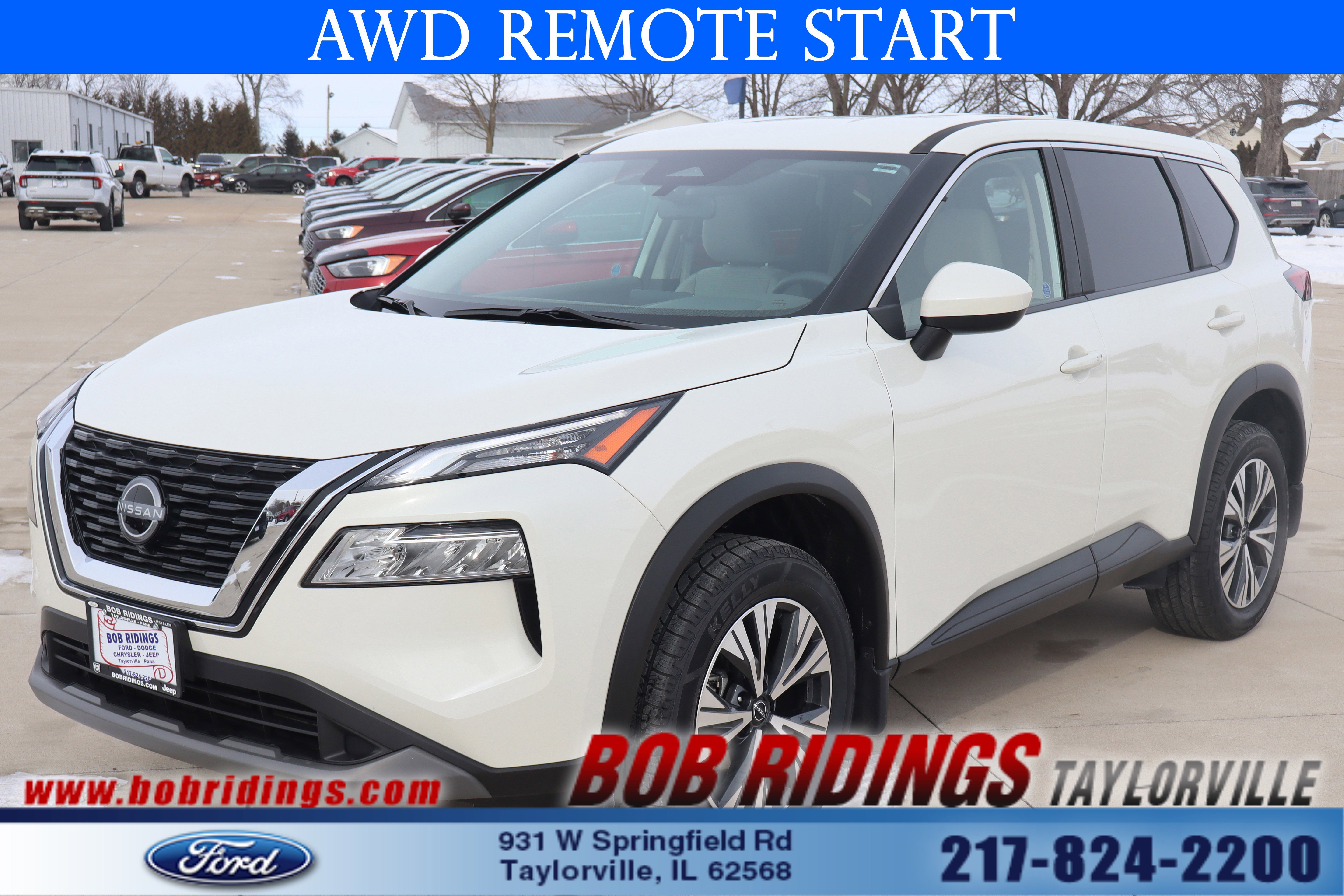 Used 2023 Nissan Rogue SV image 1