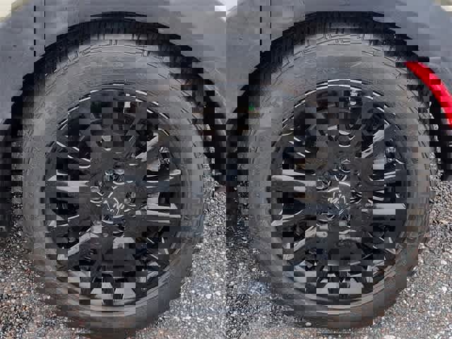 Used 2015 MINI Cooper S image 14