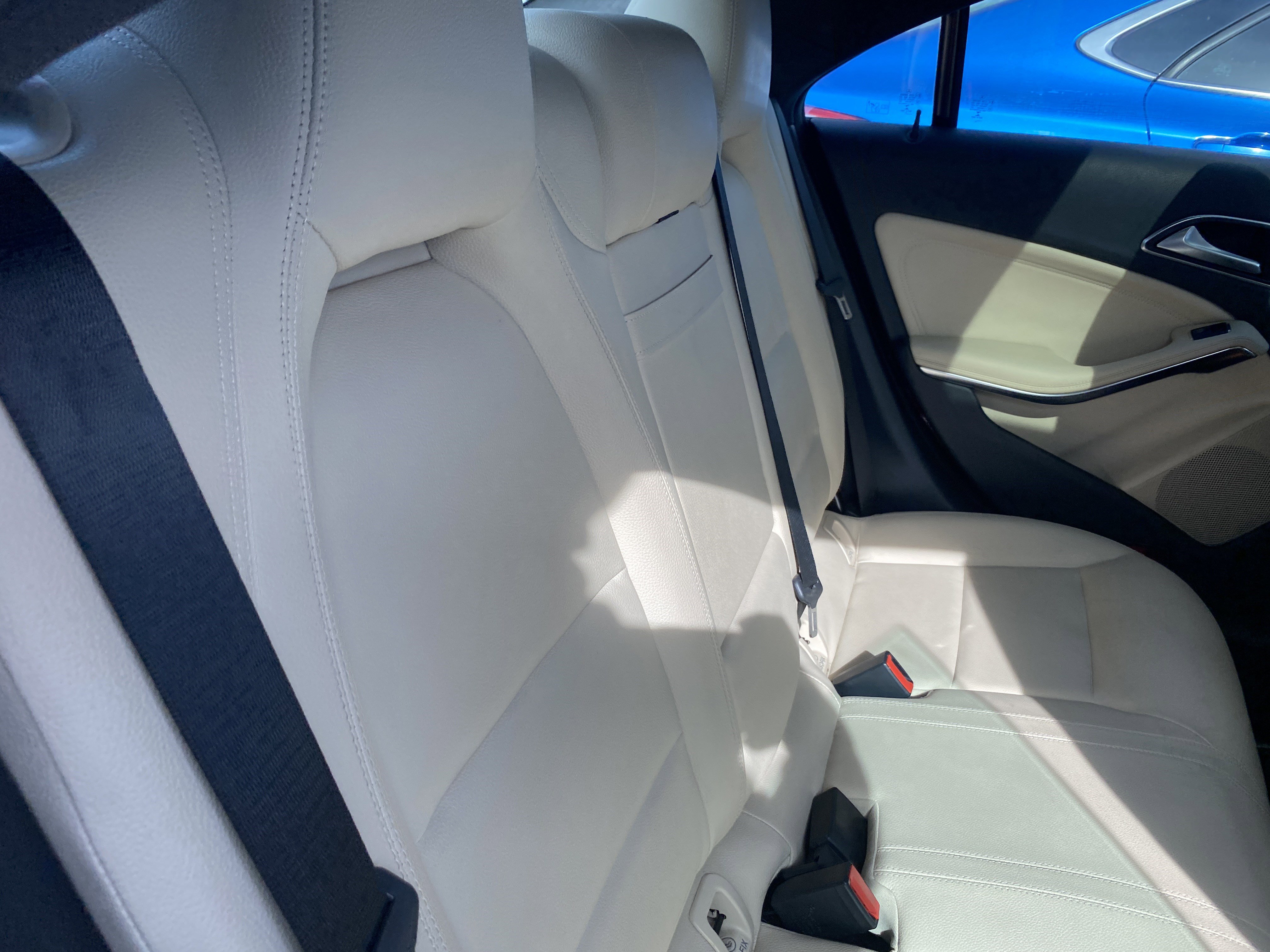 Used 2018 Mercedes-Benz CLA 250 4MATIC image 20