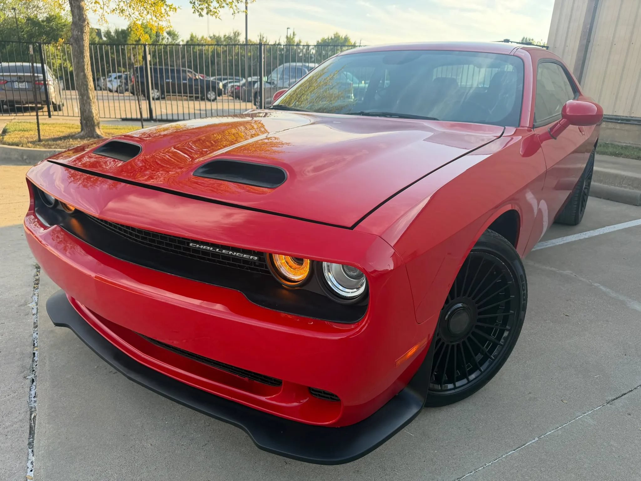Used 2022 Dodge Challenger GT RWD image 1