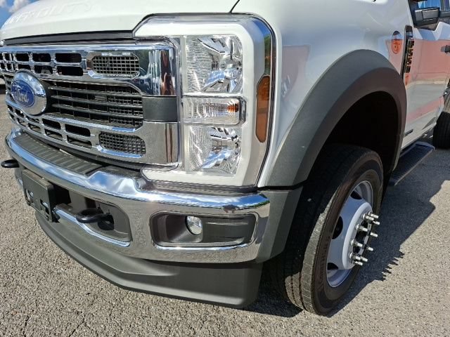 New 2026 Ford F550 4x4 Regular Cab Super Duty w/ XL Chrome Package image 9