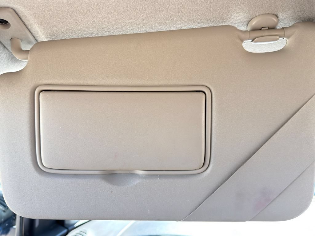 Certified 2022 Nissan Kicks S FWD image 22