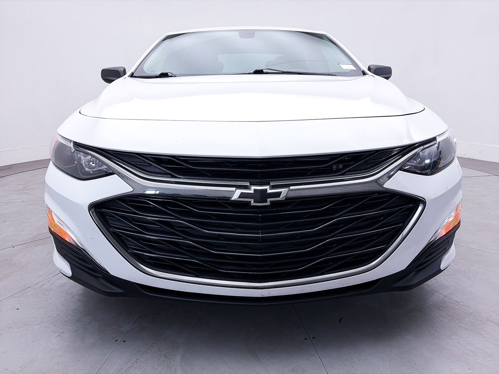 Used 2019 Chevrolet Malibu RS w/ LPO, Convenience Package 1 image 2