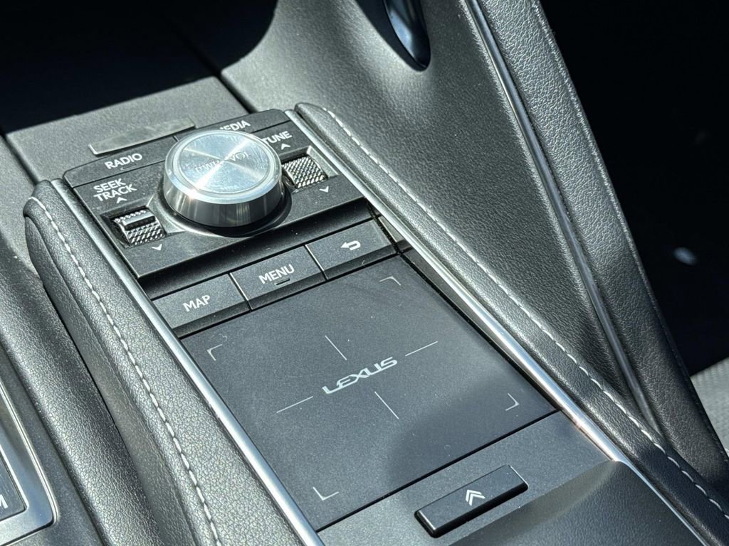Used 2018 Lexus LC 500 Coupe w/ Touring Package RWD image 23