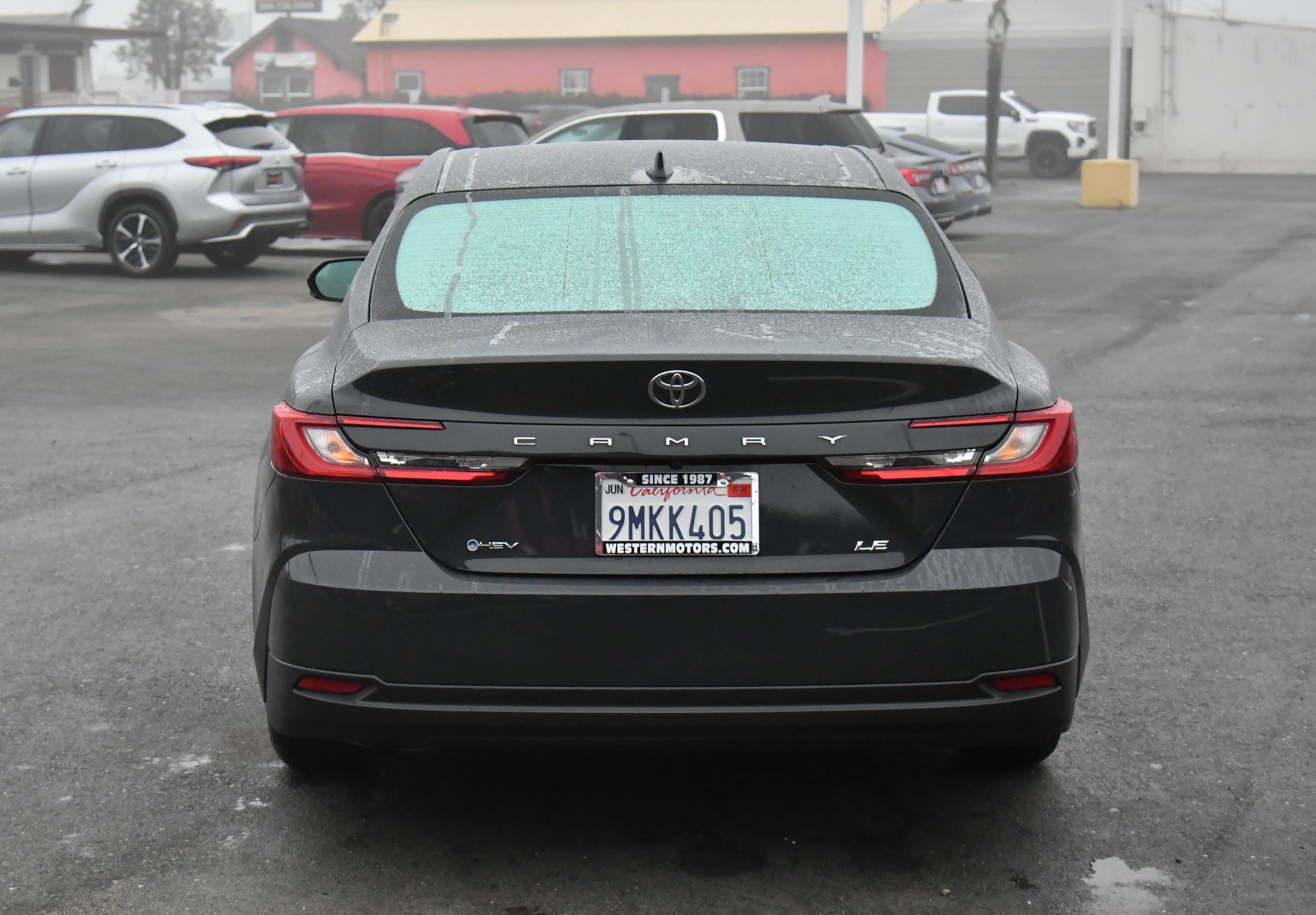 Used 2025 Toyota Camry LE image 7