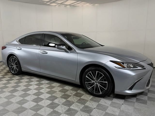 Certified 2025 Lexus ES 300h w/ Premium Package FWD image 11