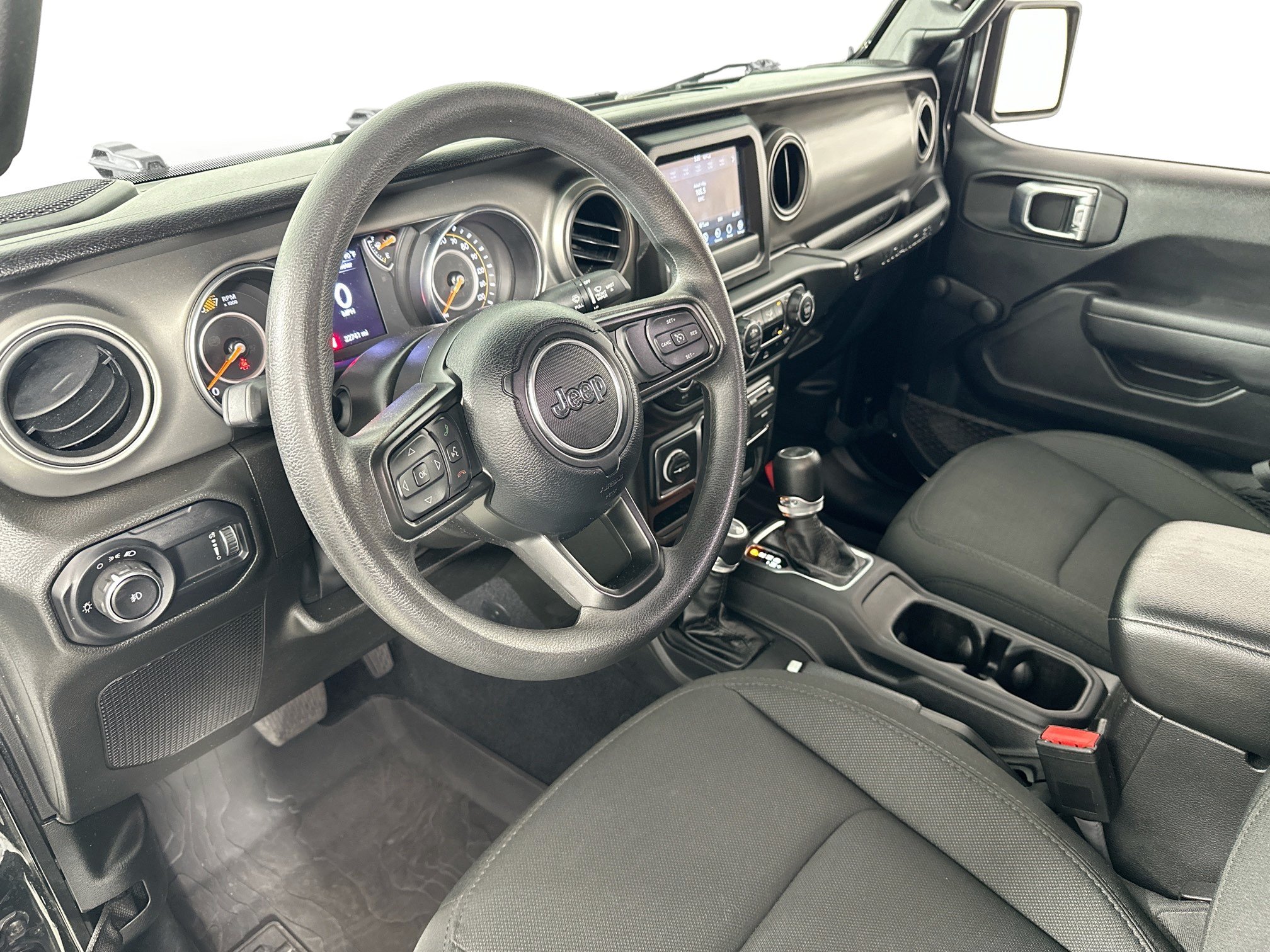 Used 2023 Jeep Wrangler Sport AWD/4WD image 9