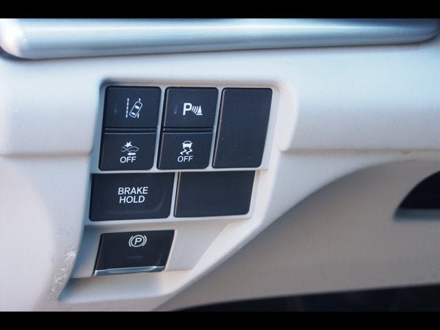 Used 2020 Acura RDX w/ Technology Package FWD image 22