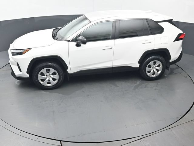 Used 2023 Toyota RAV4 LE AWD/4WD image 37