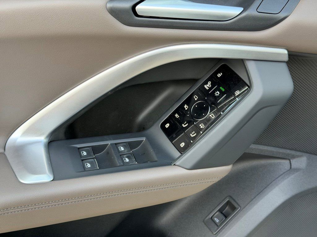 New 2025 Audi Q5 2.0T Premium Plus image 17