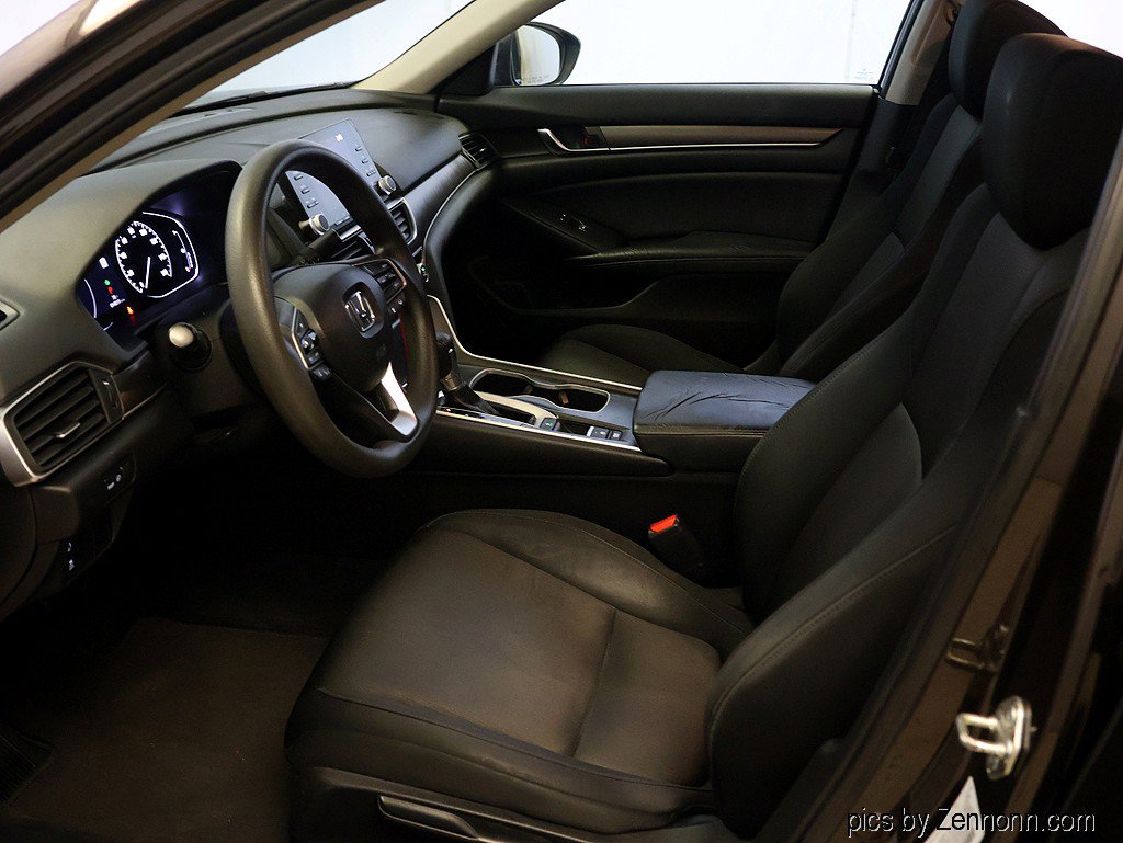 Used 2018 Honda Accord LX image 11