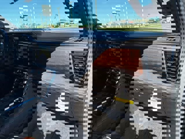 New 2026 GMC Sierra 3500 Denali Ultimate image 26