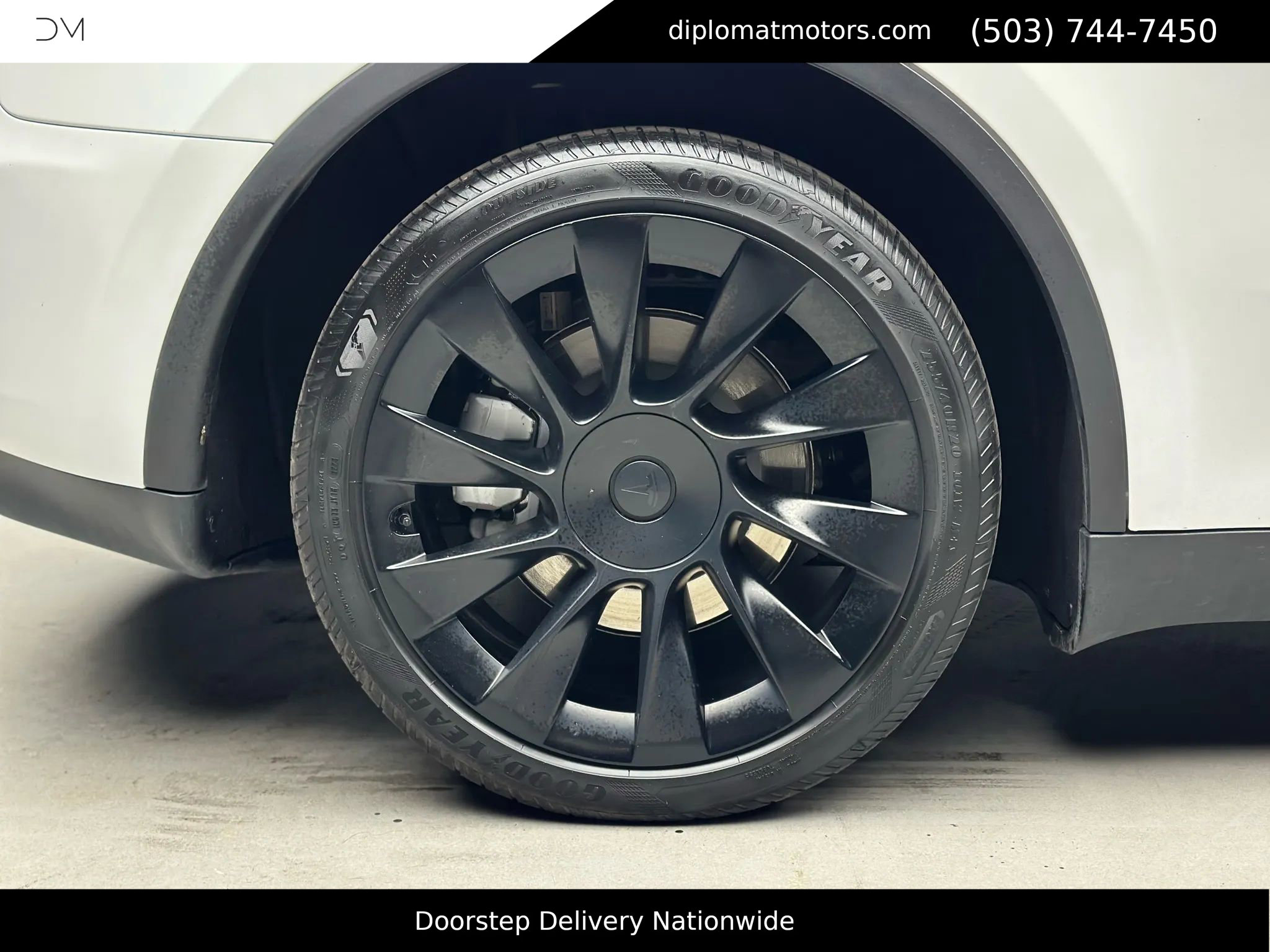 Used 2023 Tesla Model Y Long Range image 35