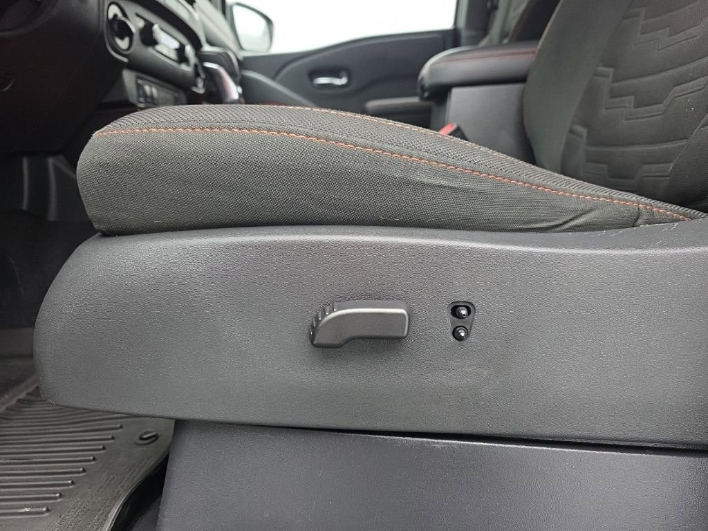 Used 2023 Nissan Frontier PRO-4X w/ Pro Convenience Package image 21