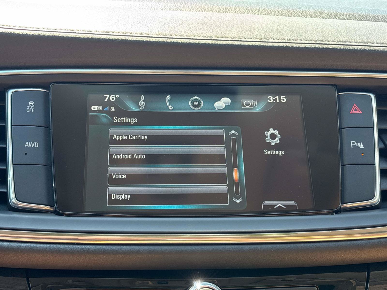Used 2019 Buick Enclave Essence AWD/4WD image 30