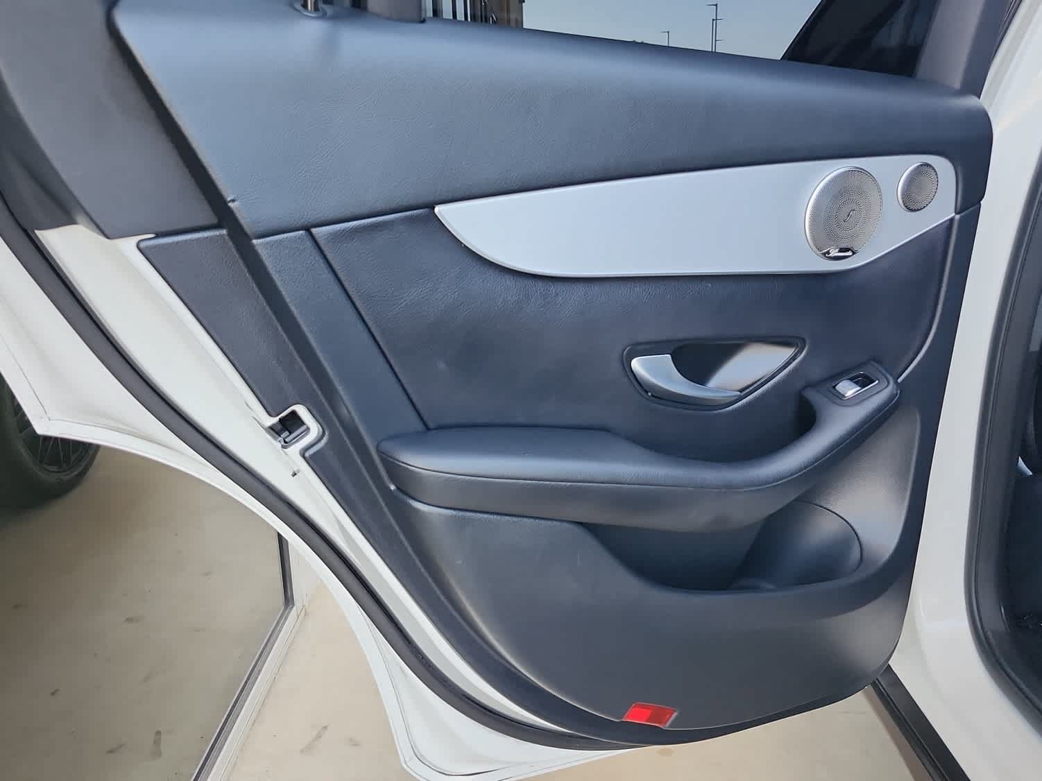 Used 2021 Mercedes-Benz GLC 300 image 14