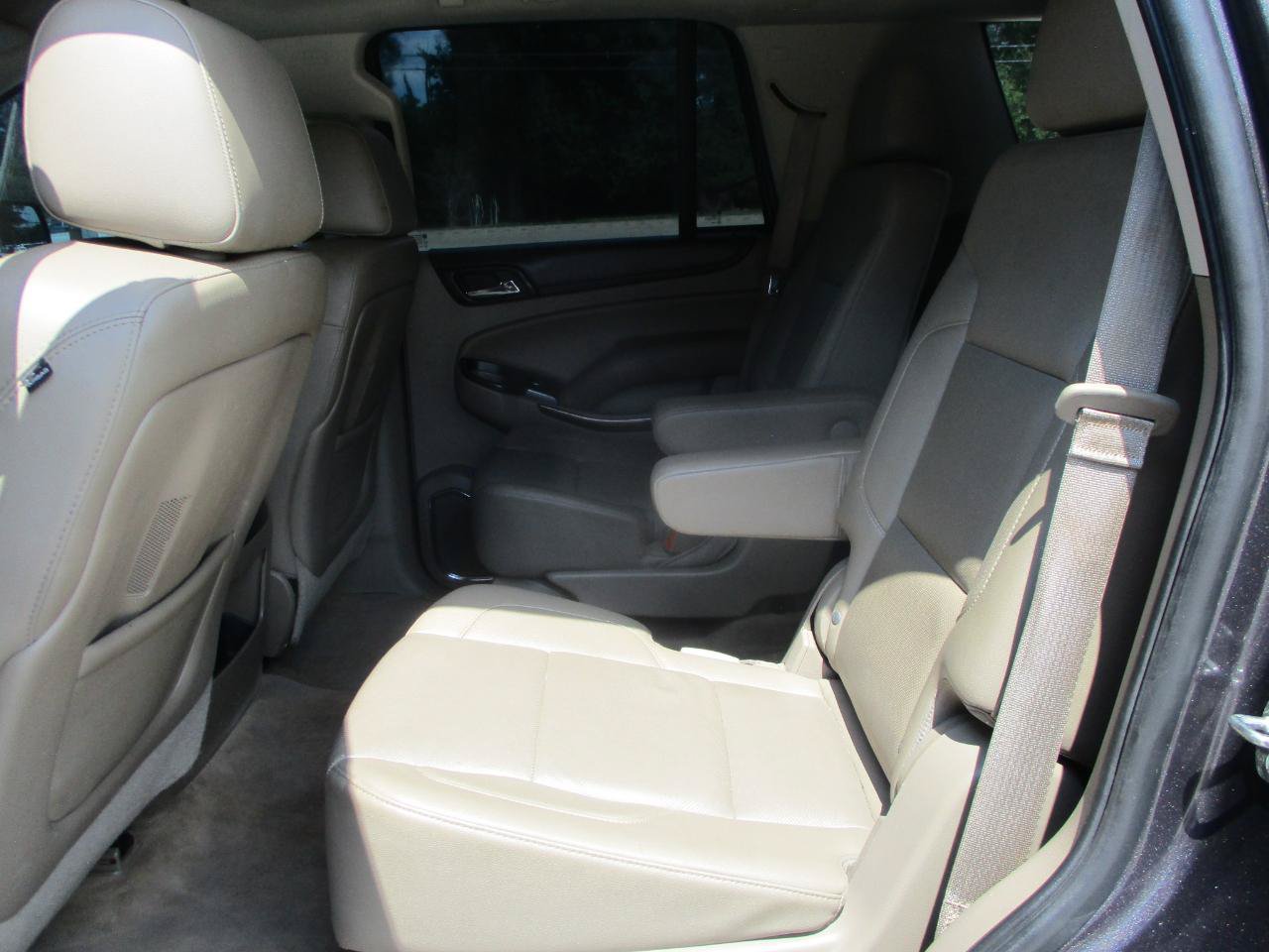 Used 2015 GMC Yukon SLT w/ HD Trailering Package RWD image 15