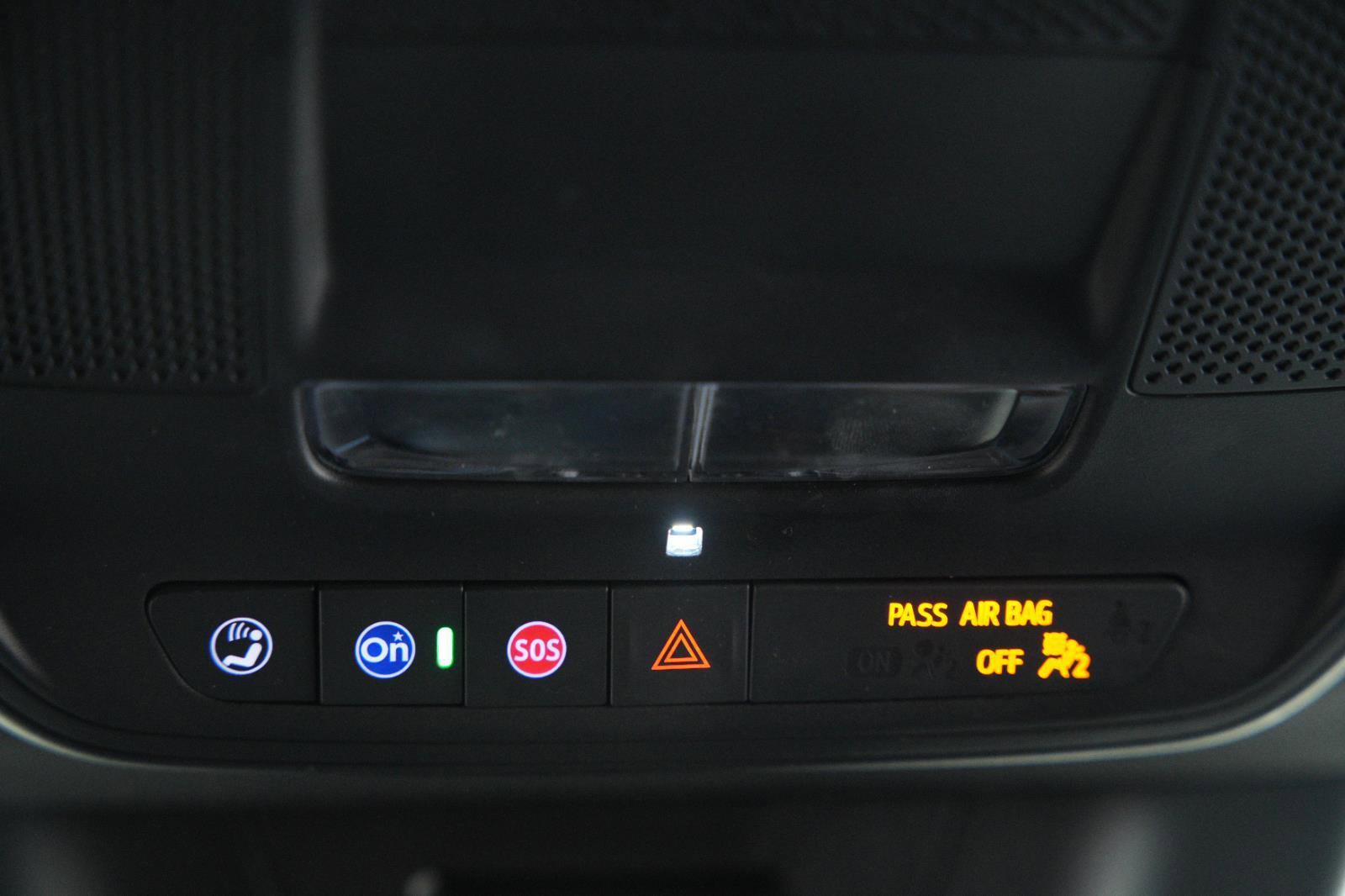 Used 2024 Chevrolet Equinox EV LT image 38