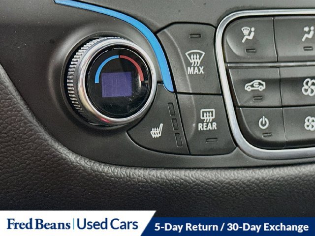 Used 2022 Chevrolet Equinox RS w/ RS Leather Package AWD/4WD image 28