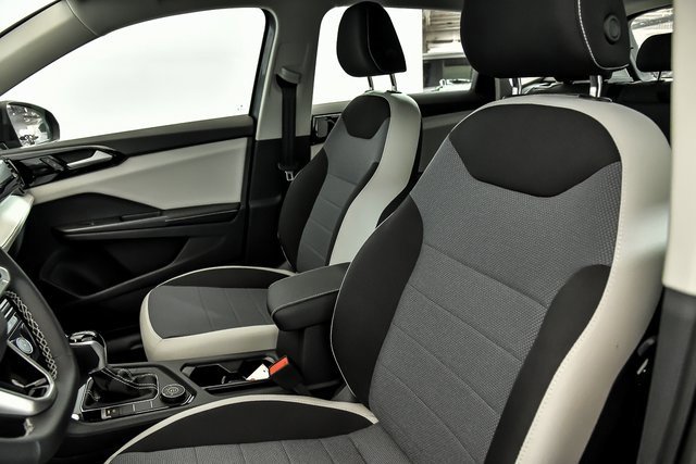 Certified 2025 Volkswagen Taos S image 7