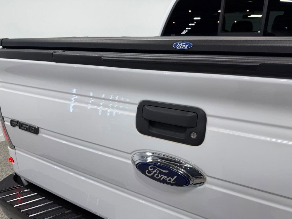 Used 2014 Ford F150 Raptor w/ Equipment Group 801A Luxury image 29