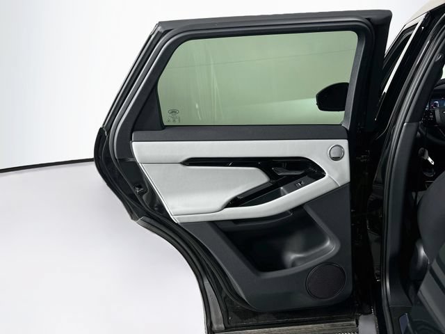 Used 2026 Land Rover Range Rover Evoque Dynamic SE AWD/4WD image 23
