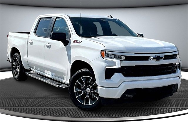 Used 2023 Chevrolet Silverado 1500 RST image 3