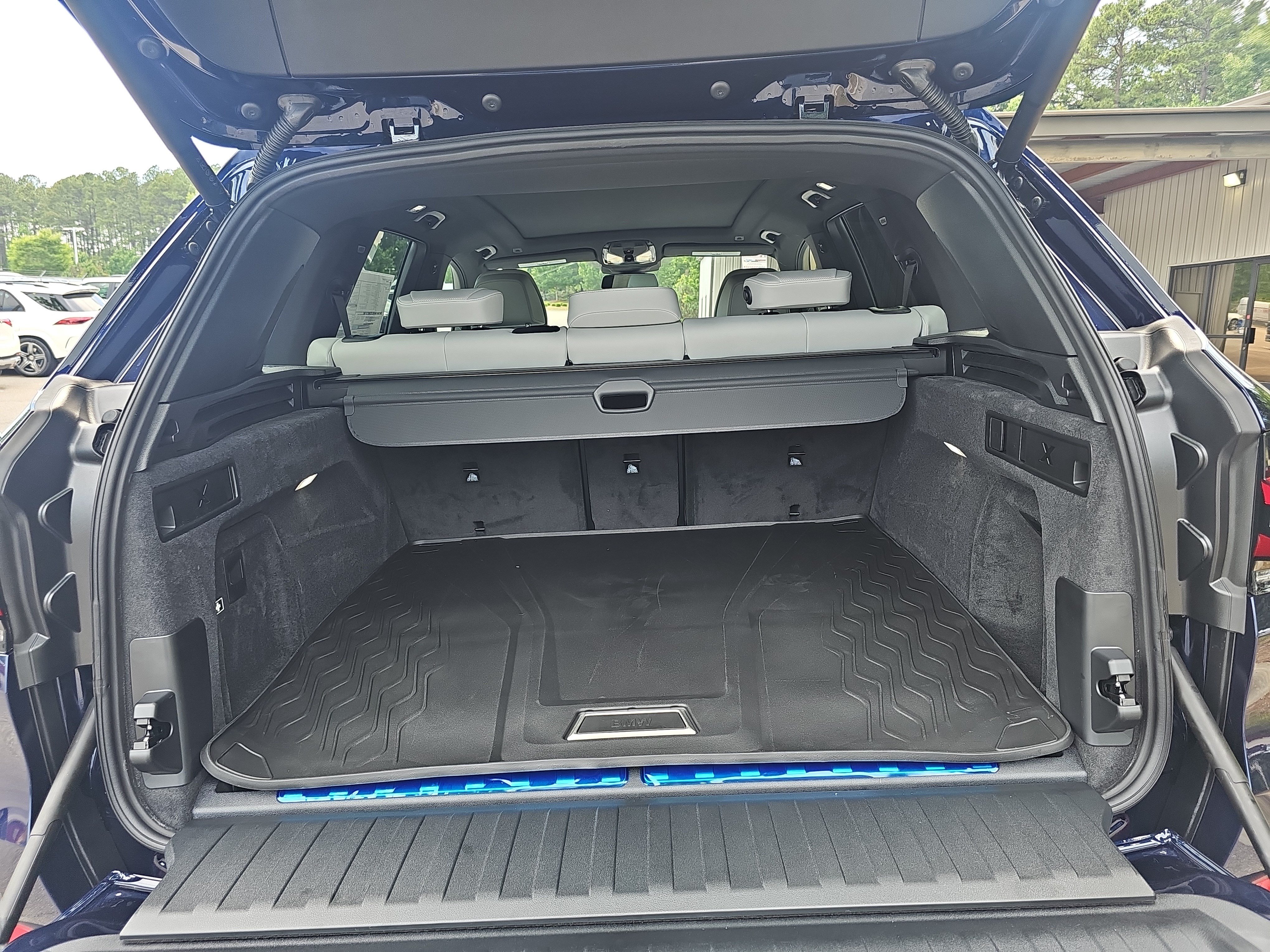 New 2026 BMW X5 xDrive50e AWD/4WD image 13