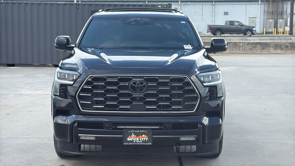 Used 2024 Toyota Sequoia Platinum AWD/4WD image 8