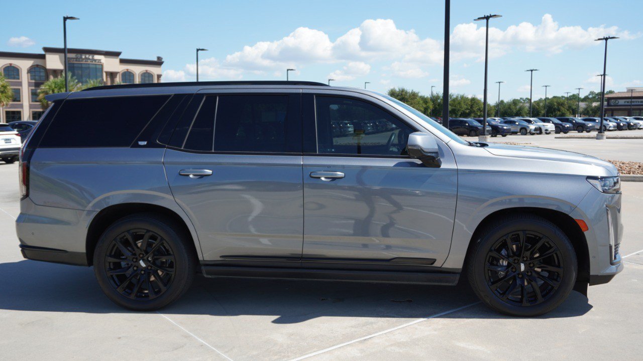 Used 2022 Cadillac Escalade Sport Platinum w/ LPO, ONYX Package RWD image 4
