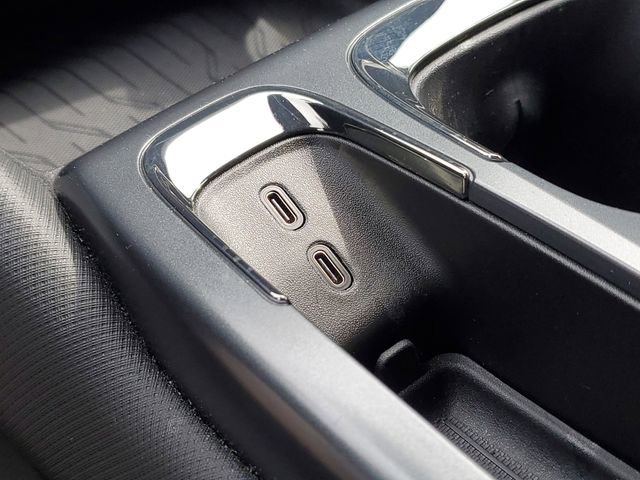 Used 2024 Chevrolet Equinox EV RS image 18