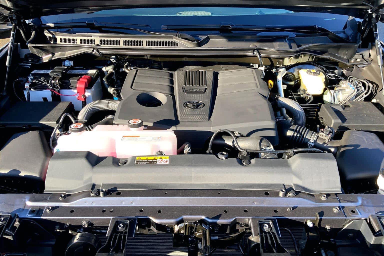 New 2026 Toyota Tundra Platinum AWD/4WD image 16