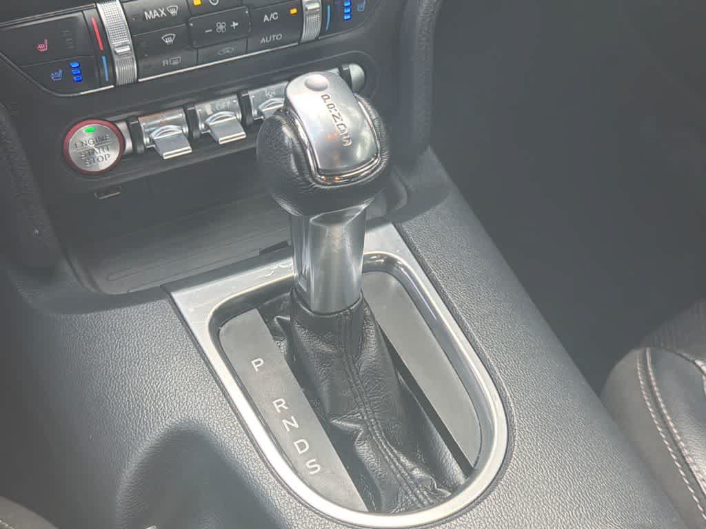 Used 2022 Ford Mustang Premium RWD image 27