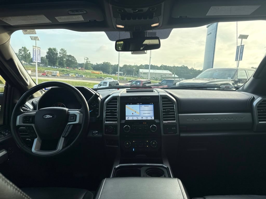 Used 2017 Ford F250 Lariat w/ Lariat Ultimate Package AWD/4WD image 13